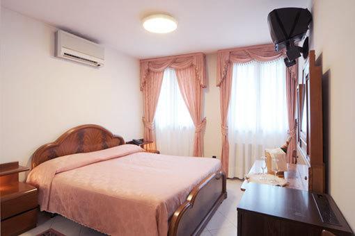 Stella D'Oro Hotel Marano Lagunare Cameră foto